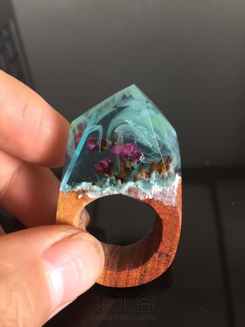 滴胶戒指 第6步