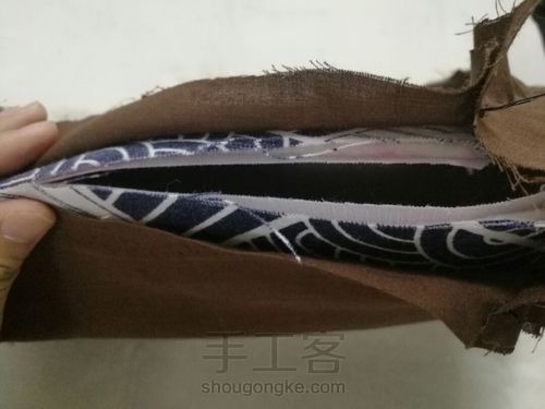 和风帆布三片式口金拎包 第5步