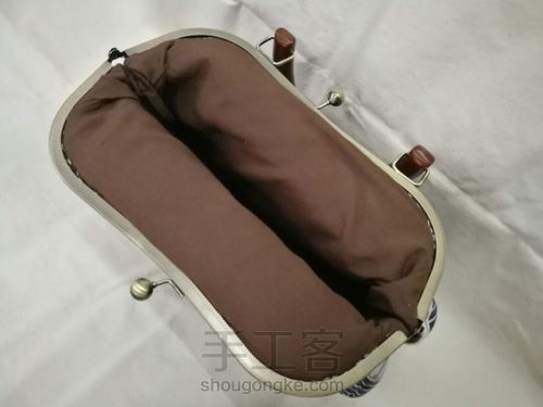 和风帆布三片式口金拎包 第6步