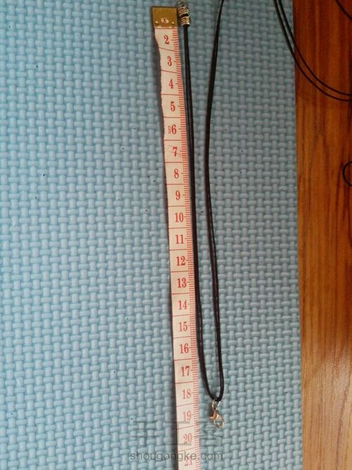 无痕夹芯金刚结手绳 第5步