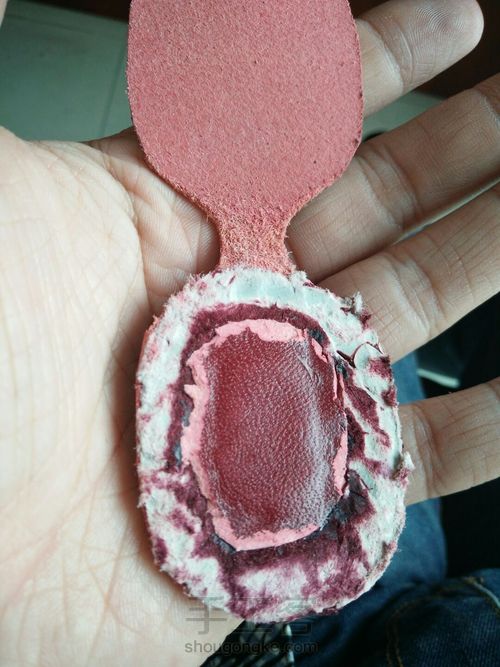 鳄鱼皮钥匙挂件 第3步