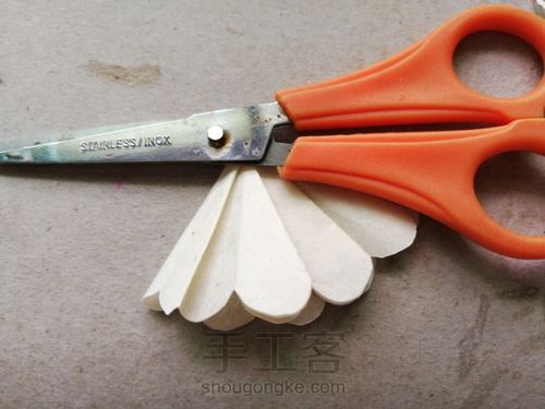 纸制可爱公主裙ớ ₃ờ 第5步