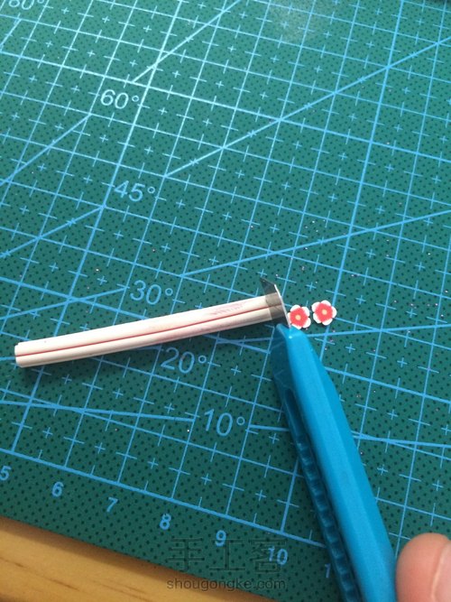 简约滴胶手镯—樱花物语🌸 第11步