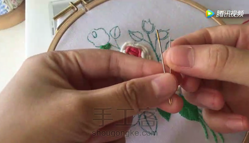 七夕节就快到啦,给你的他 刺绣一束玫瑰! 第3步