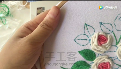 七夕节就快到啦,给你的他 刺绣一束玫瑰! 第8步