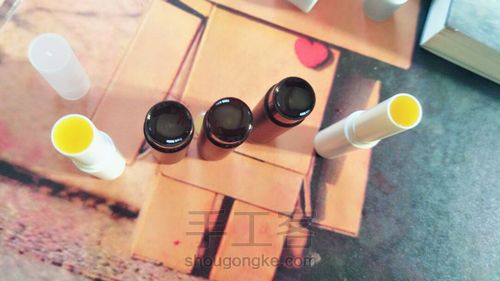 蜂蜜润唇膏 第6步
