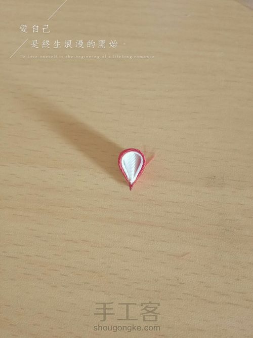 萌萌哒的和风红色白色小花清新扇子发饰 第14步