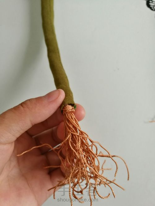 幼儿园里要求制作的一条小尾巴! 第9步