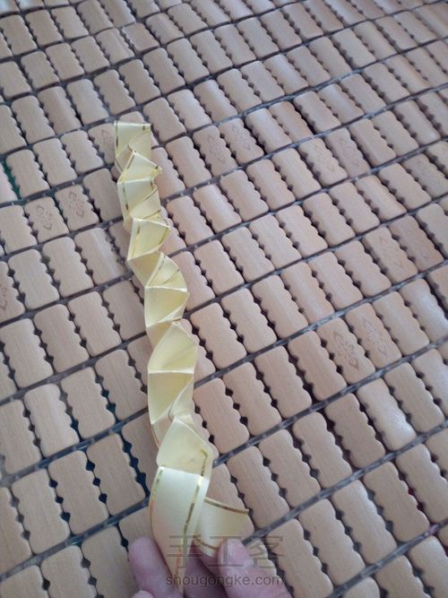 丝带玫瑰🌹 第4步