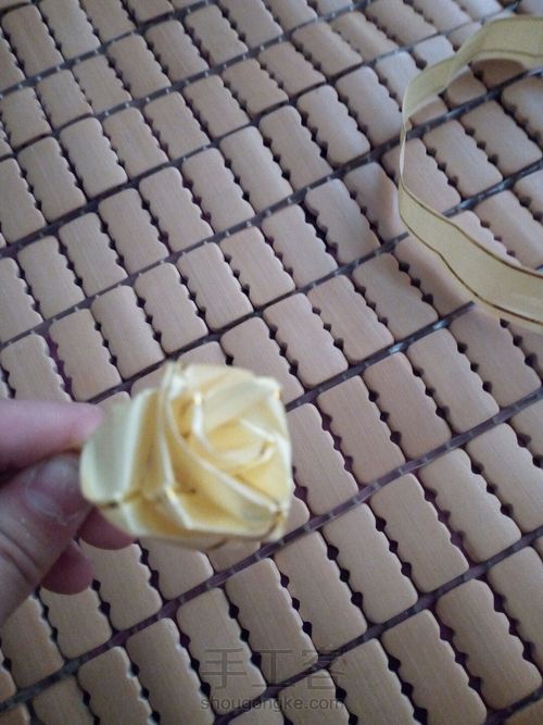 丝带玫瑰🌹 第9步