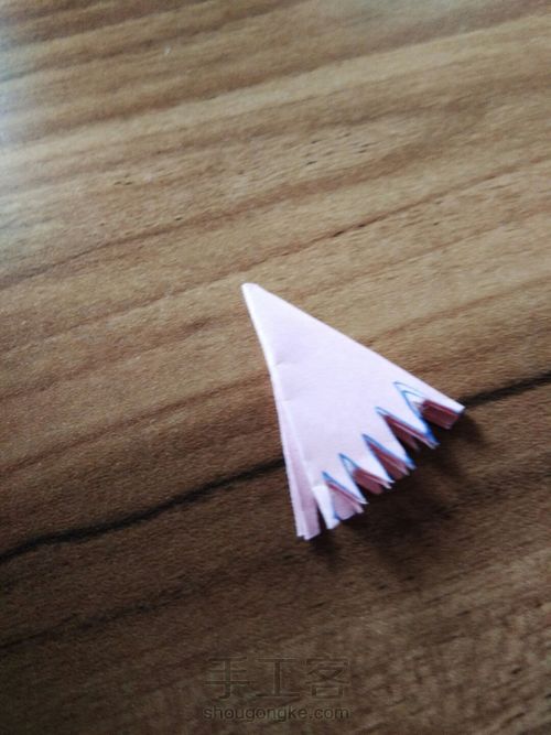 叠康乃馨花 第7步