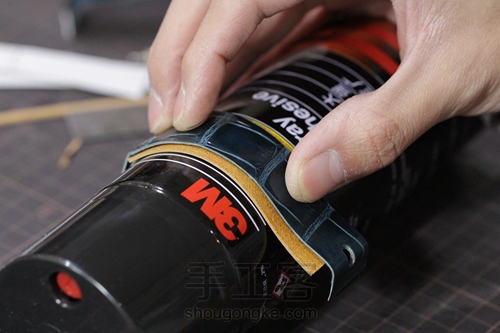 干练风格的鳄鱼皮表带 第20步