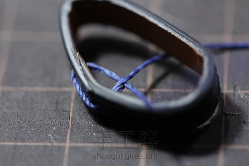 干练风格的鳄鱼皮表带 第37步