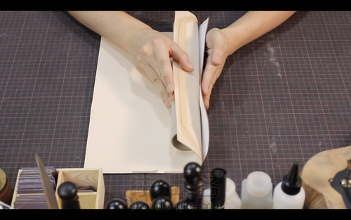 手工皮具 | Mercury邮差包简单制作流程 第63步