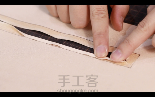 手工皮具 | Mercury邮差包简单制作流程 第91步