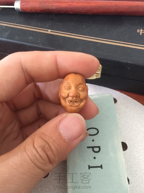 初学者橄榄核雕刻 第7步
