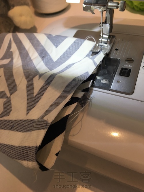 简单可爱的布艺针插 第4步