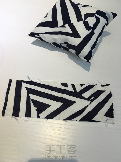 简单可爱的布艺针插 第11步