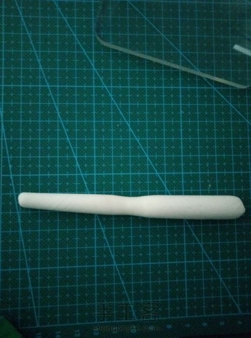 超轻粘土 捏腿教程 第3步