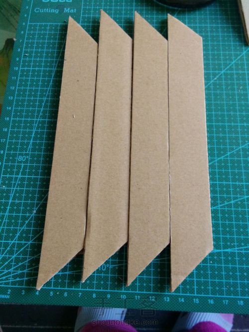 纸壳做相框 第3步