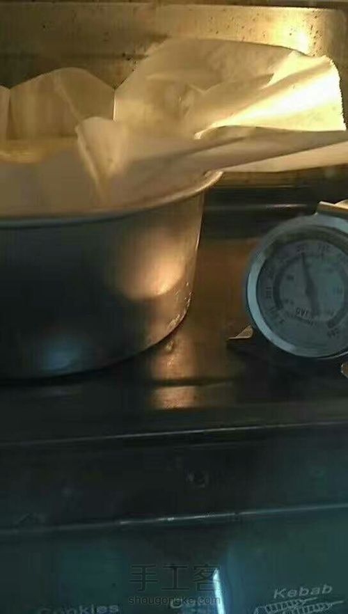 魔法蛋糕——一种新潮的蛋糕,一个蛋糕里面有三个层次,三种口感 第6步