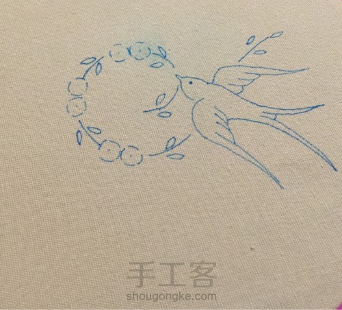束口小包 第1步