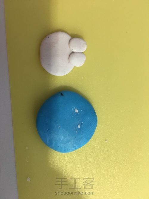 软陶平面多啦A梦 第1步