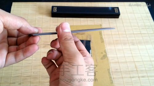 愚心手作木质书签刻字镶银教程 第11步