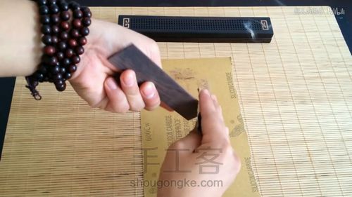 愚心手作木质书签刻字镶银教程 第9步