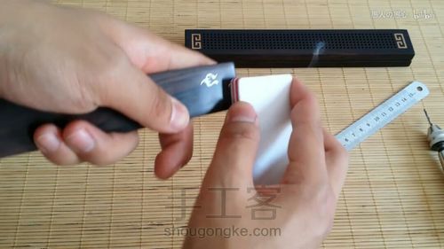 愚心手作木质书签刻字镶银教程 第24步