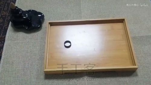 木艺滴胶吊坠,为你留住一朵花的春天 第10步