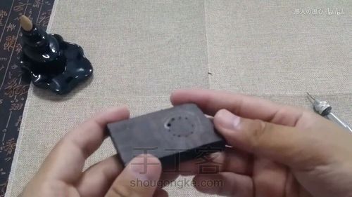 木艺滴胶吊坠,为你留住一朵花的春天 第3步