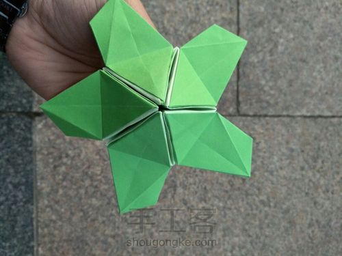 可张合的纸花球 第31步