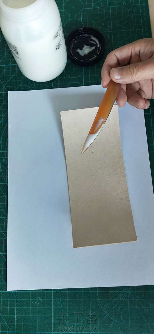 纯牛皮 植鞣革 手工缝钱包 第4步