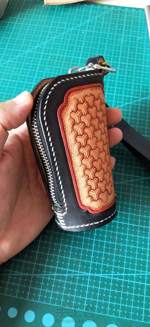 铠甲纹钥匙包 第11步