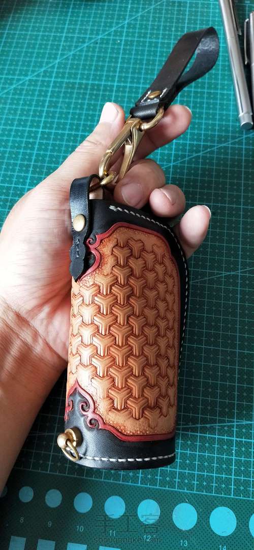 铠甲纹钥匙包 第14步