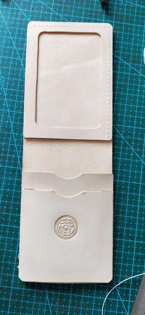 皮雕驾照包 第3步