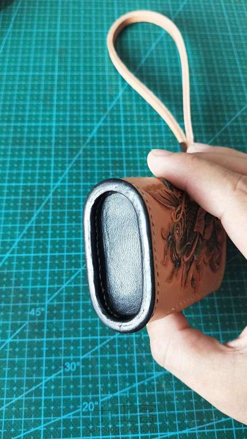 皮雕 车钥匙包 第9步