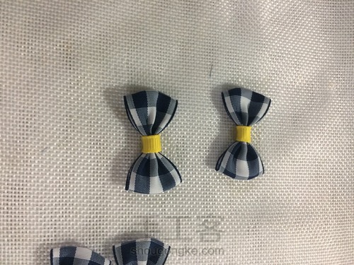 儿童蝴蝶结发圈发夹教程 第5步