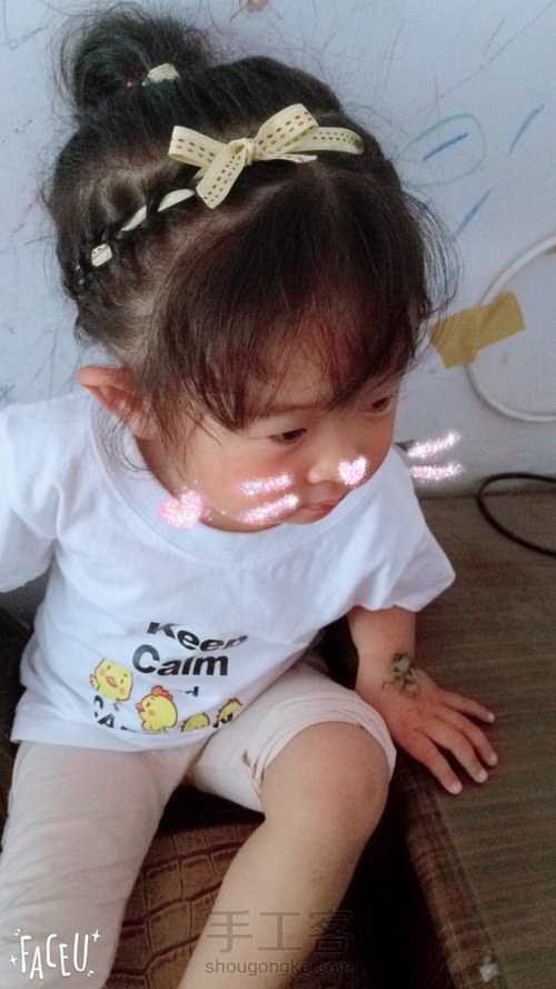 丝带蝴蝶结编发 第10步