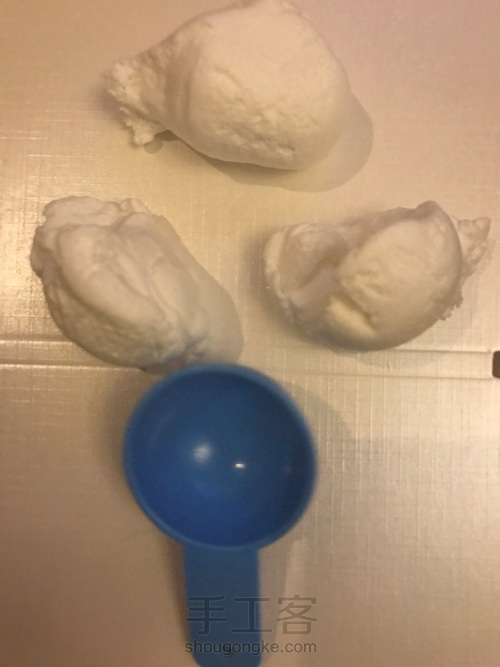 粘土食玩_棉花糖蛋糕😘😘😘😘😘😘我无聊😂 第3步