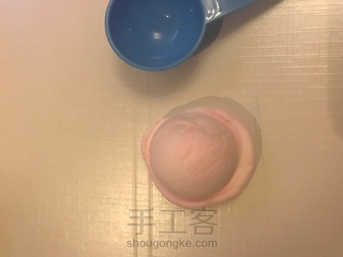 粘土食玩_棉花糖蛋糕😘😘😘😘😘😘我无聊😂 第16步