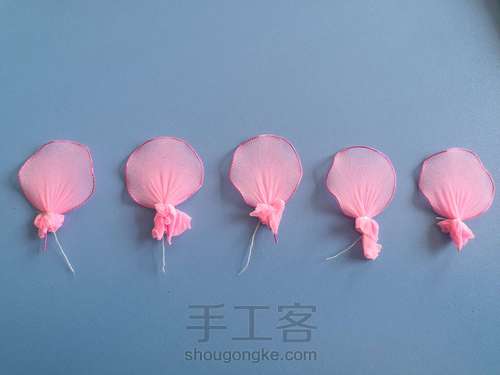 一支山茶花 第4步