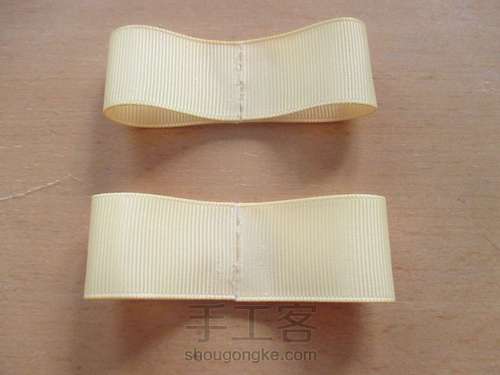 向日葵🌻发夹 第2步