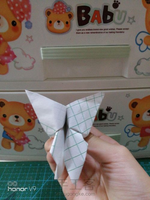 美丽的纸蝴蝶 第11步