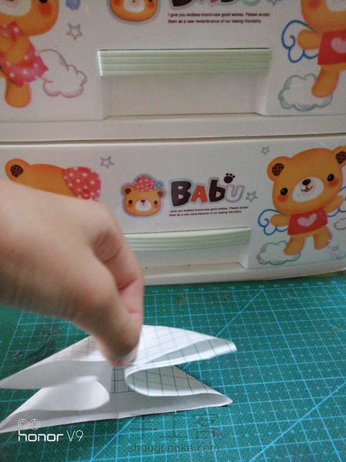 美丽的纸蝴蝶 第5步