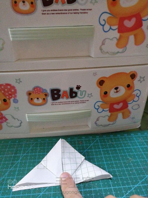 美丽的纸蝴蝶 第6步