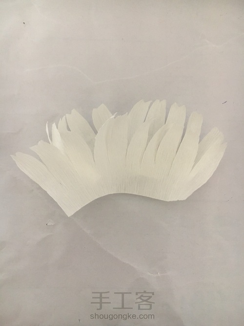 小雏菊皱纹纸花图文教程 第5步