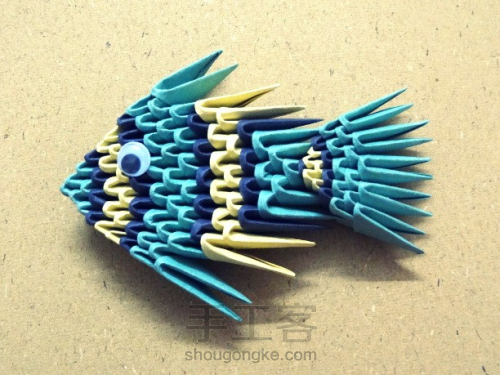 酷毙了的3D折纸鱼教程 第25步