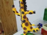 孩子很喜欢的绘本上的一个长颈鹿形象，照着做的